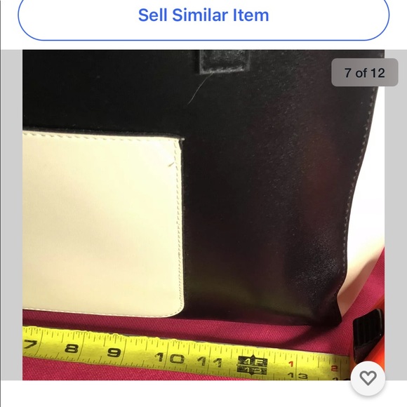 Kenneth Cole Reaction Bag with Blemish - Picture 5 of 12